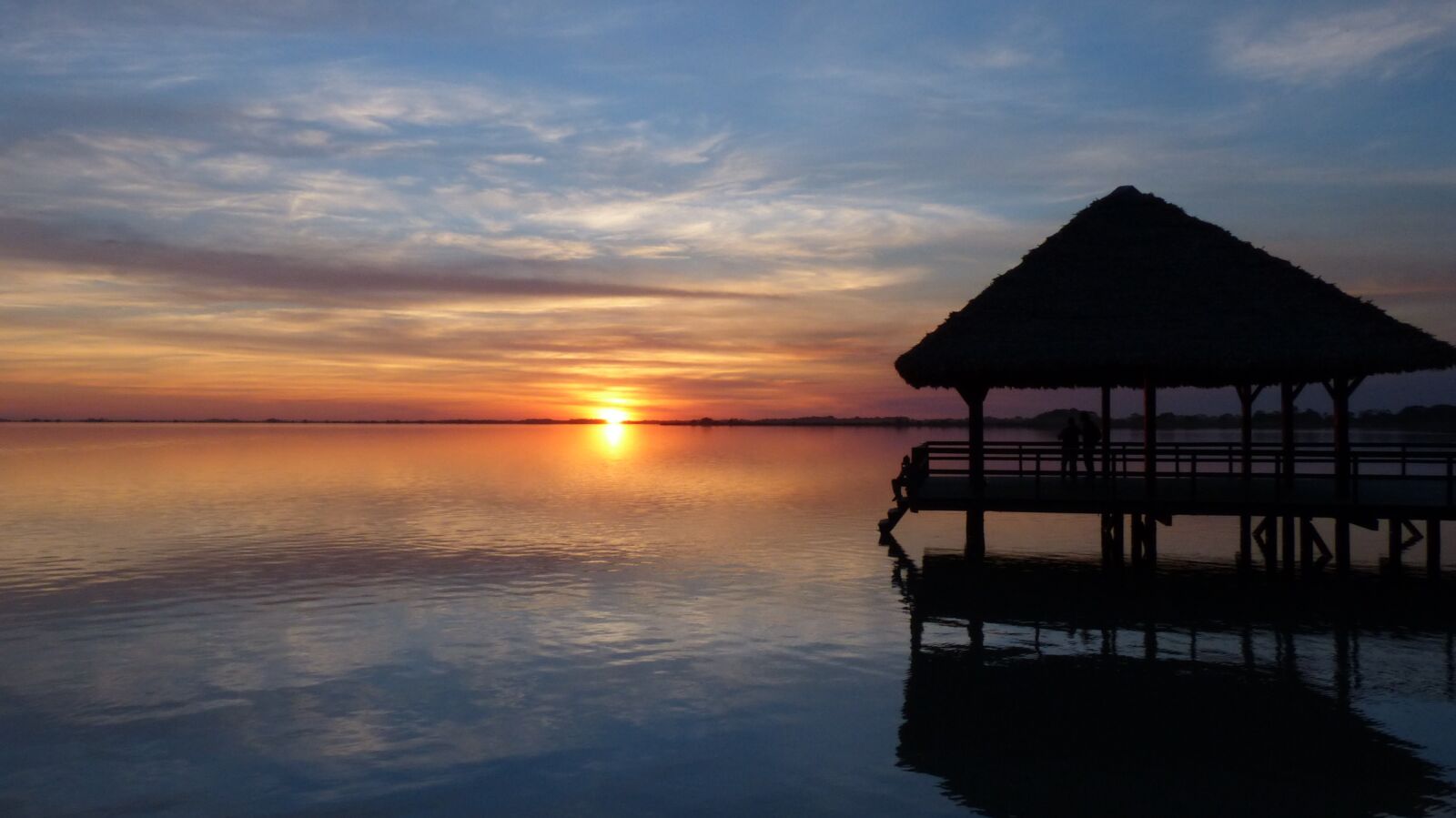 Panasonic Lumix DMC-FZ200 sample photo. Bolivia, sunset, sky photography