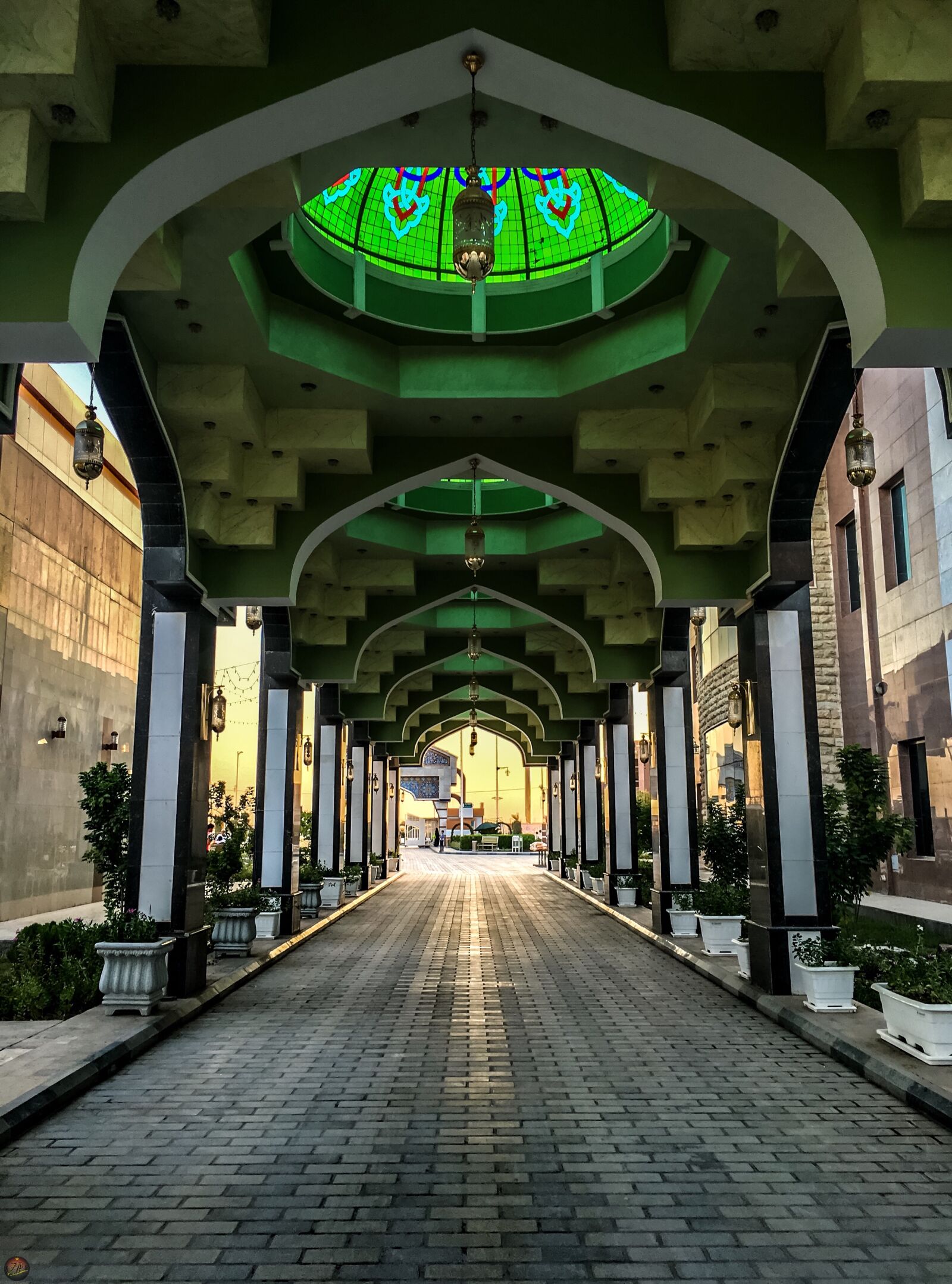 Apple iPhone 6s Plus sample photo. Architecture, culture, dark, green photography