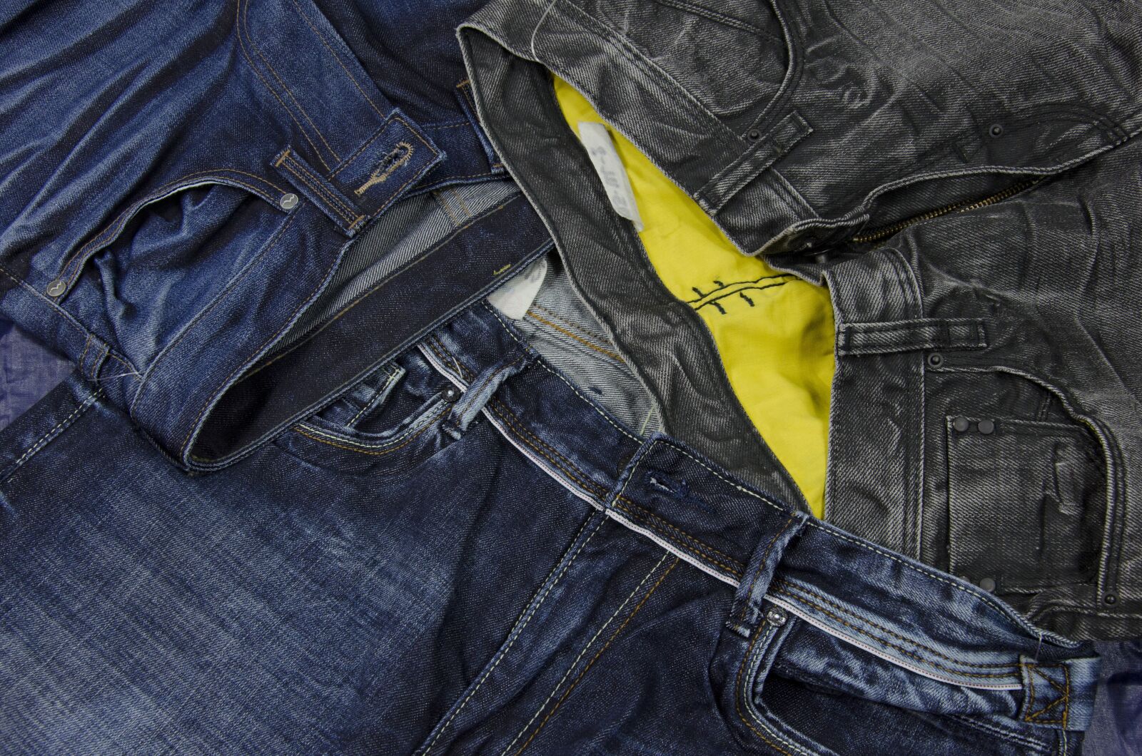 Nikon D7000 sample photo. Jeans, pants, costume photography