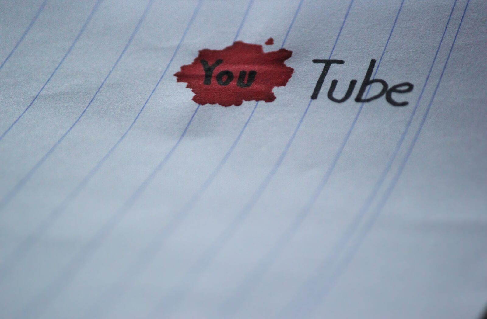 Canon EOS 550D (EOS Rebel T2i / EOS Kiss X4) sample photo. Youtube, youtube on the photography