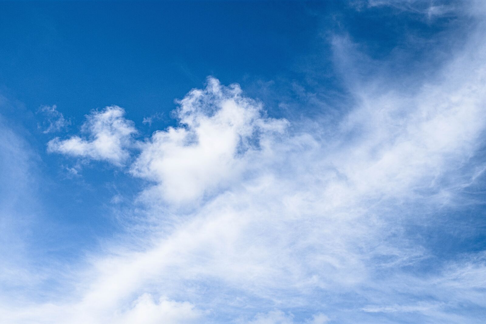Fujifilm X-T30 sample photo. Clouds, sky, cumulus photography