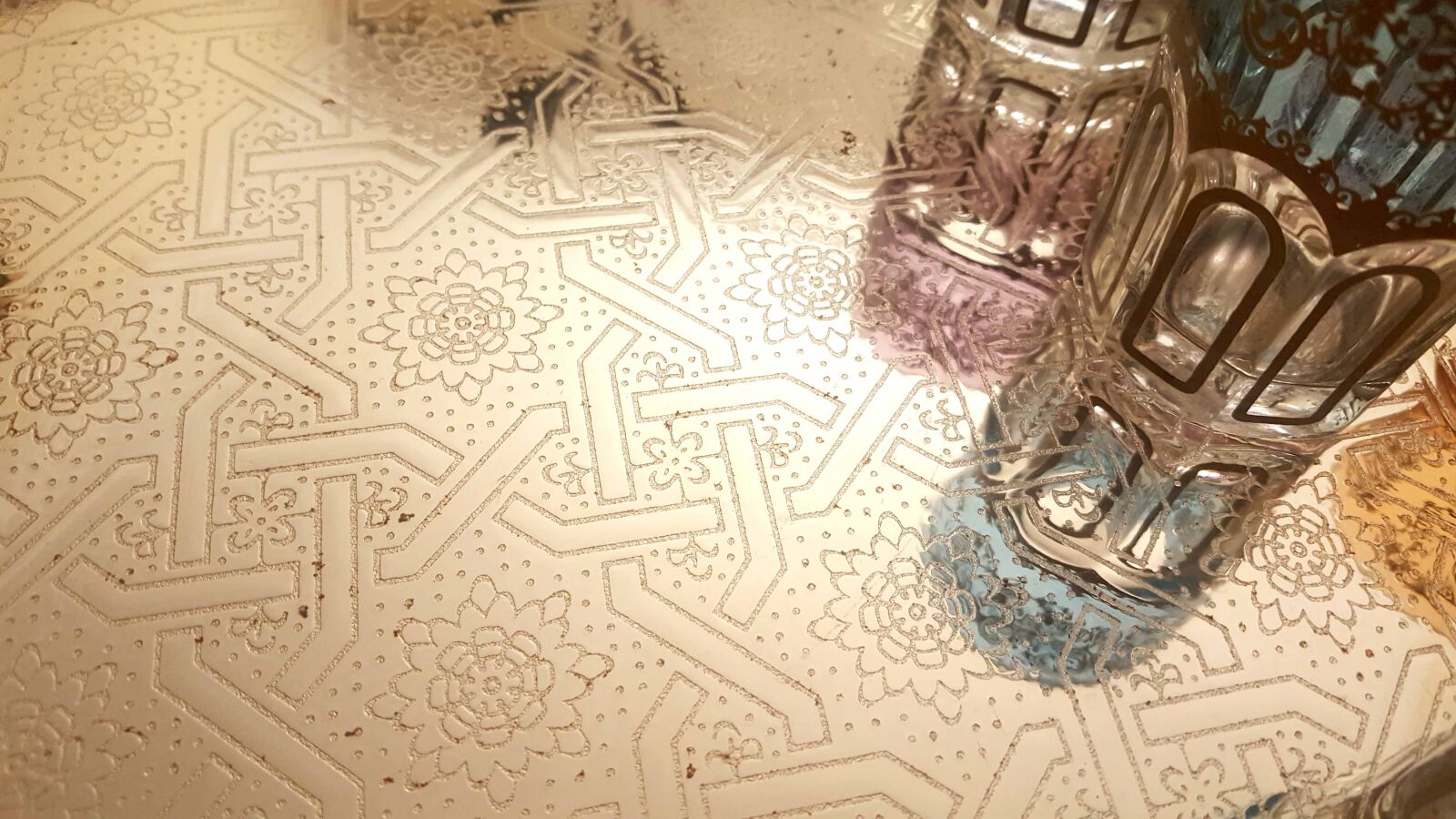 Samsung Galaxy Note5 sample photo. Mosaic background, glass, morocco photography