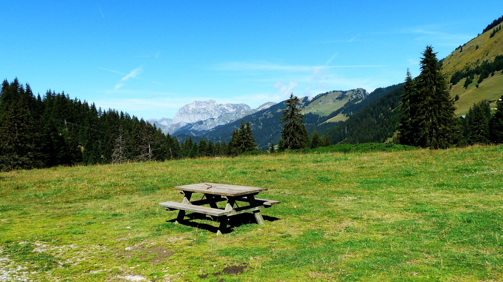 Panasonic Lumix DMC-FZ200 sample photo. Nature, landscape, alpine photography