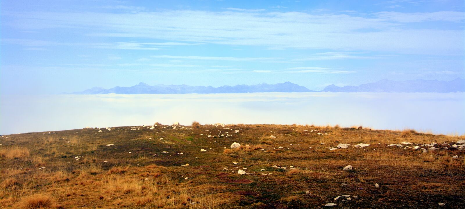 Nikon D7100 sample photo. Mountain, fog, clouds photography
