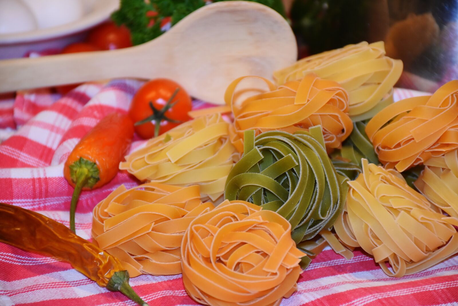 Nikon D7200 sample photo. Noodles, tagliatelle, pasta photography