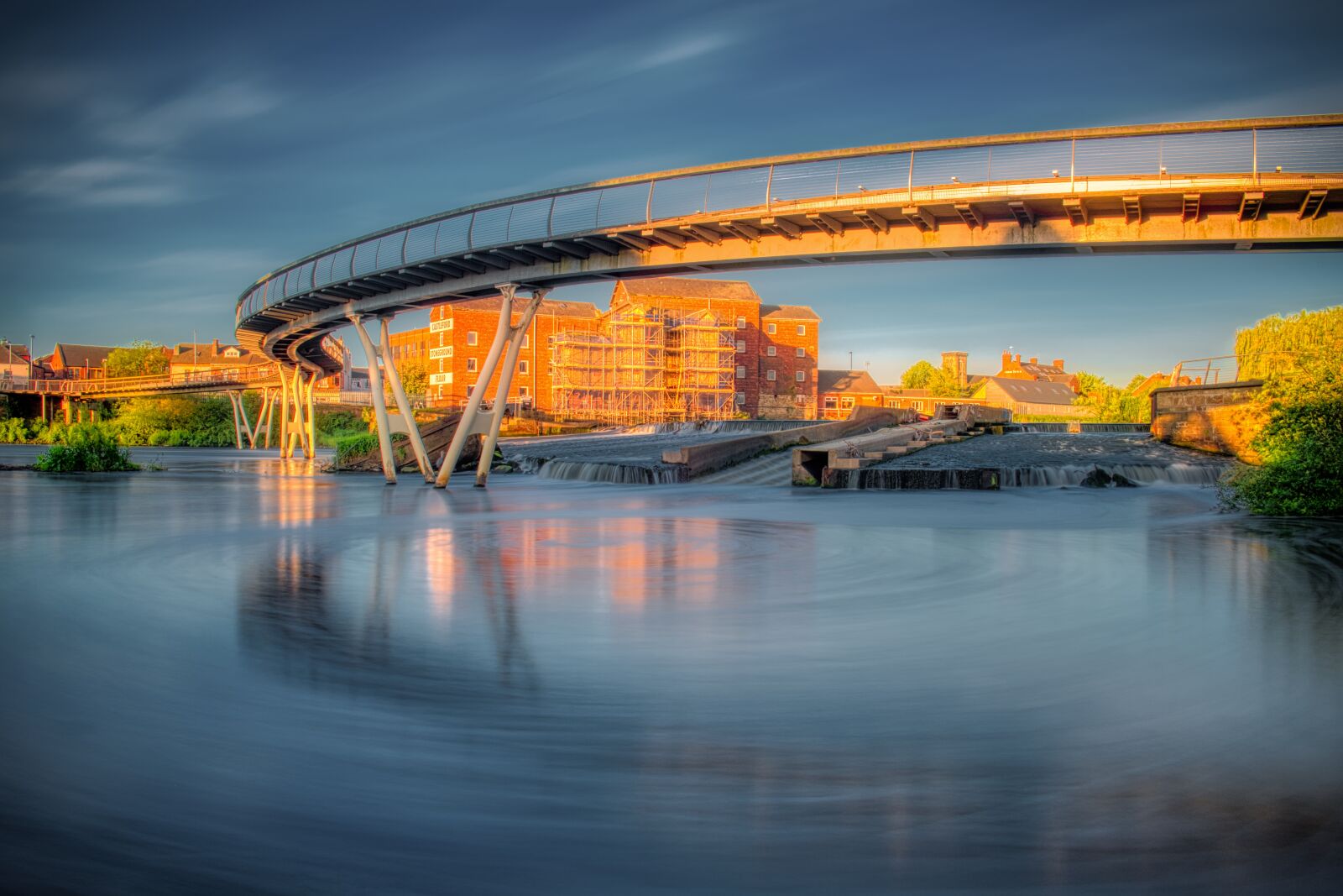 Fujifilm X-T2 sample photo. Castleford weir, river aire photography