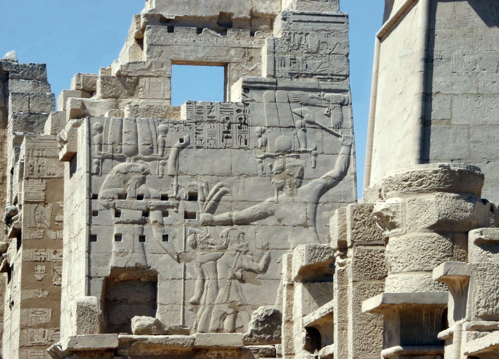 Pentax K-5 sample photo. Egypt, medinet-habu, temple photography