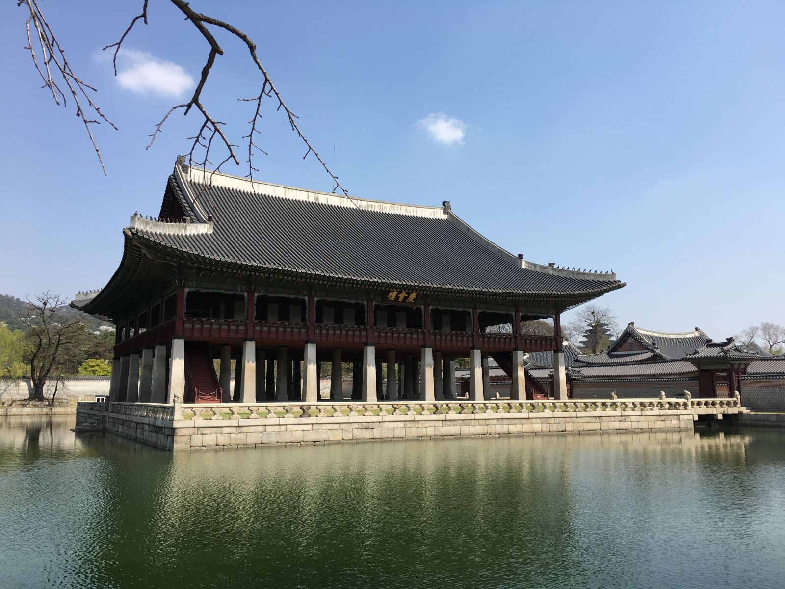 Apple iPhone 6s Plus sample photo. Gyeongbok palace, gyeonghoeru, hanok photography