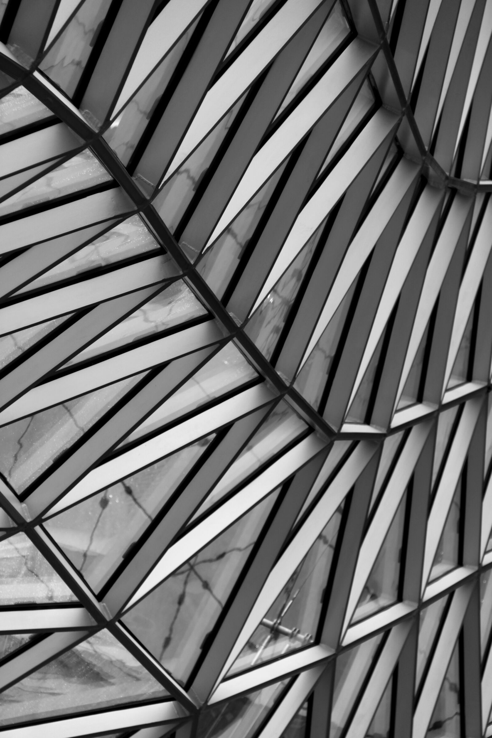 Canon EOS 500D (EOS Rebel T1i / EOS Kiss X3) sample photo. Myzeil, architecture, frankfurt photography