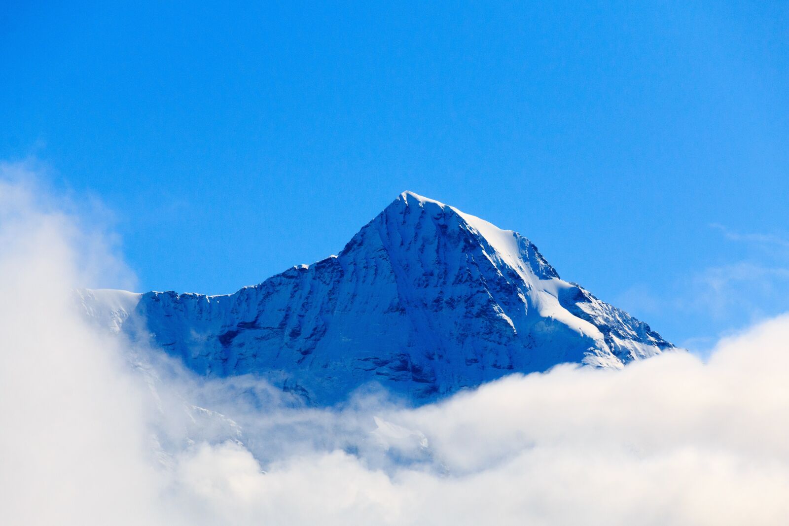 Canon EOS 70D sample photo. Mountain, sky, summit photography