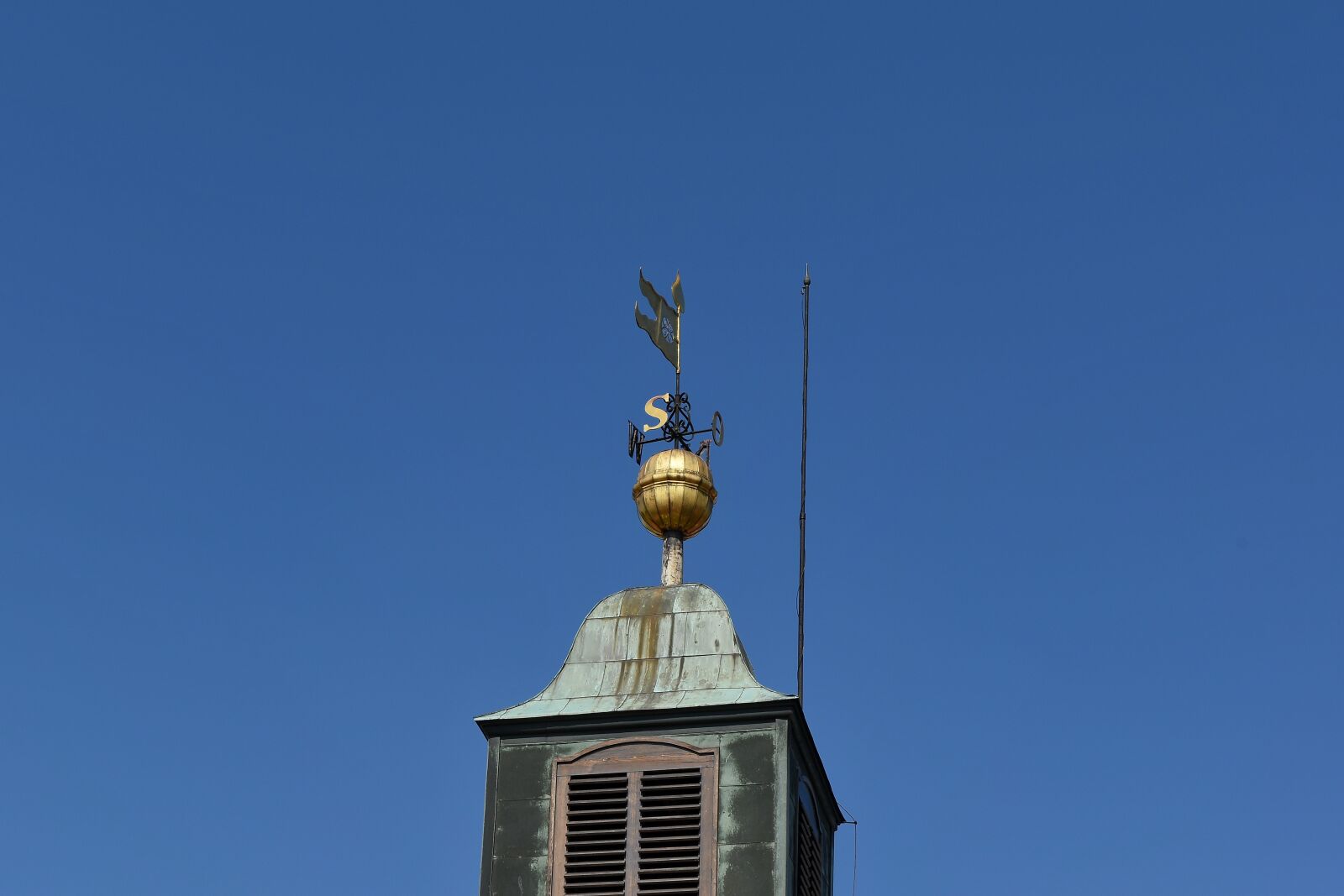 Nikon D5500 sample photo. South, symbol, device, building photography
