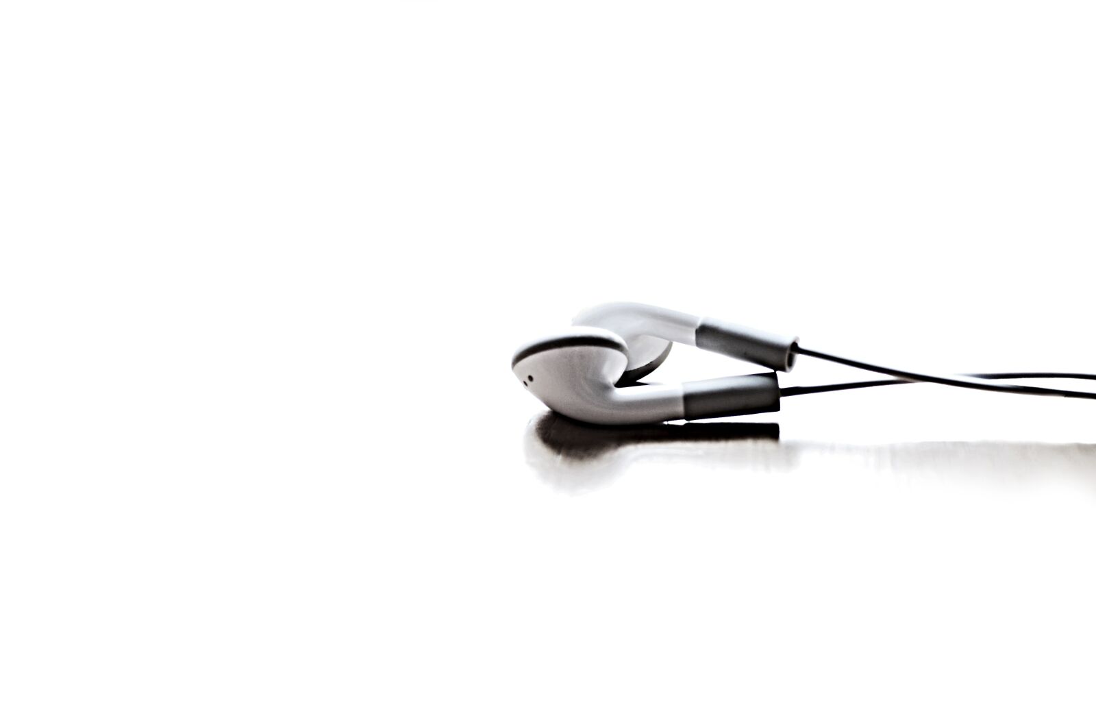 Nikon D60 sample photo. Earbuds, earphone, music photography