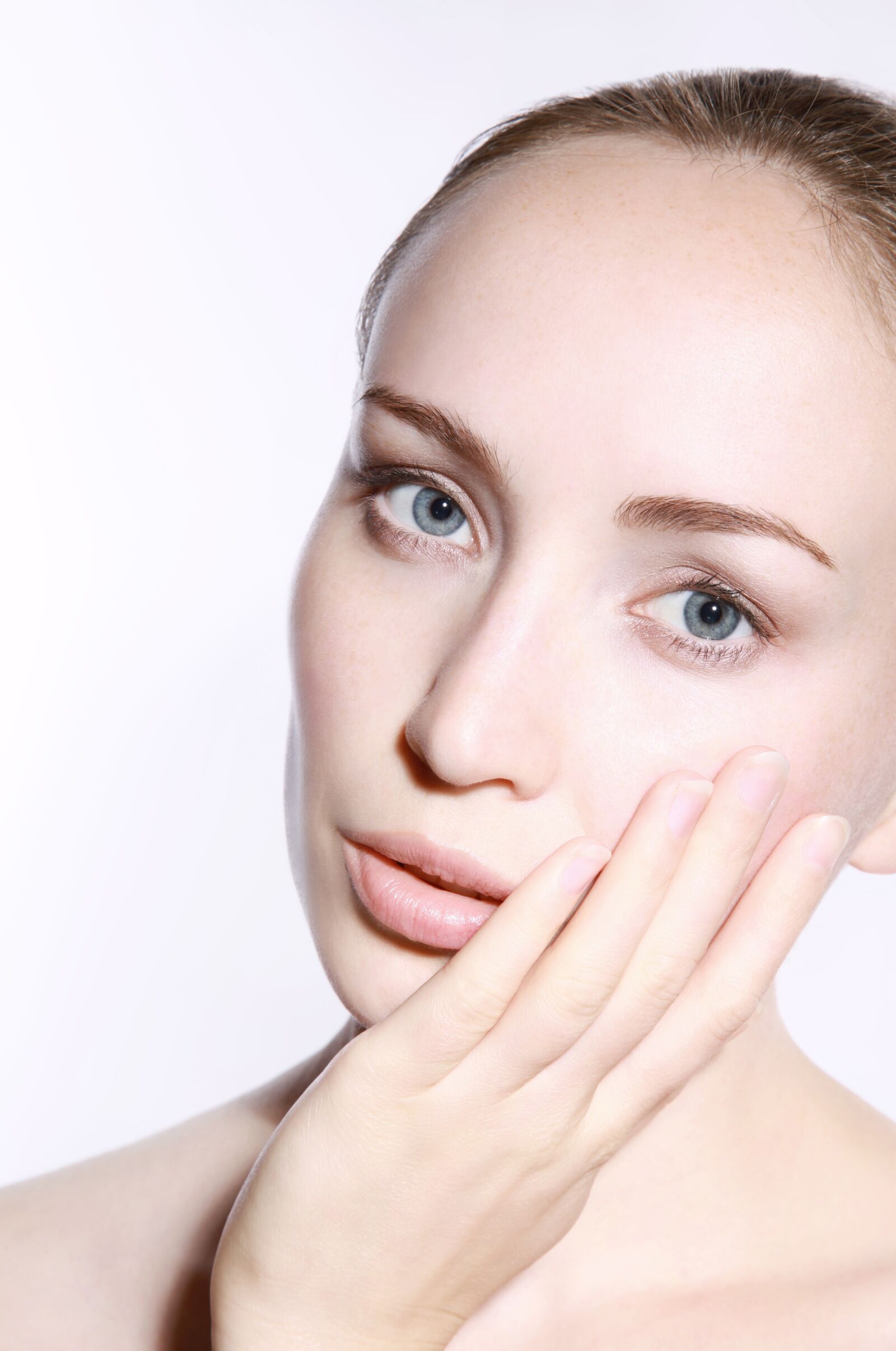 Canon EOS 5D Mark II sample photo. Natural, young, face photography