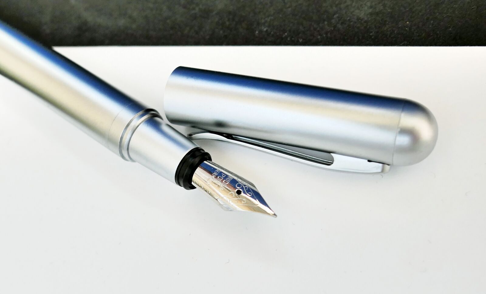 Panasonic Lumix DMC-LX10 (Lumix DMC-LX15) sample photo. Filler, fountain pen, writing photography