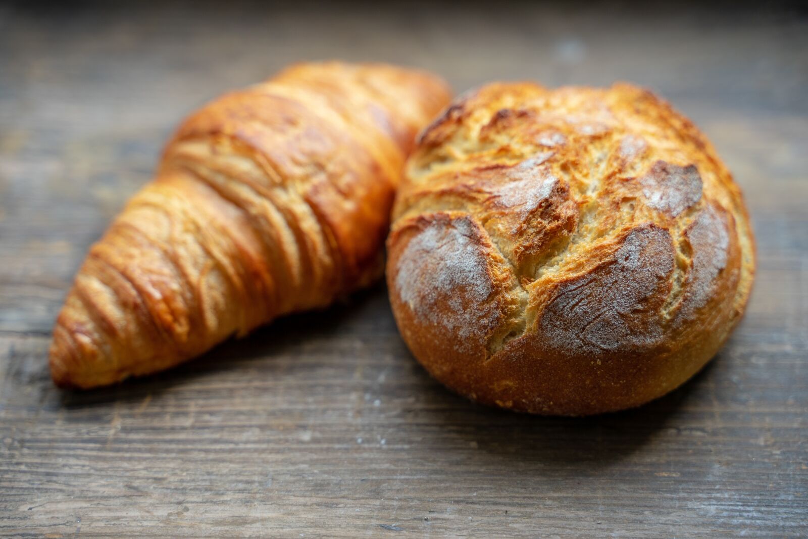 Sony a7 II + Tamron 28-75mm F2.8 Di III RXD sample photo. Loaf, roll, croissant photography