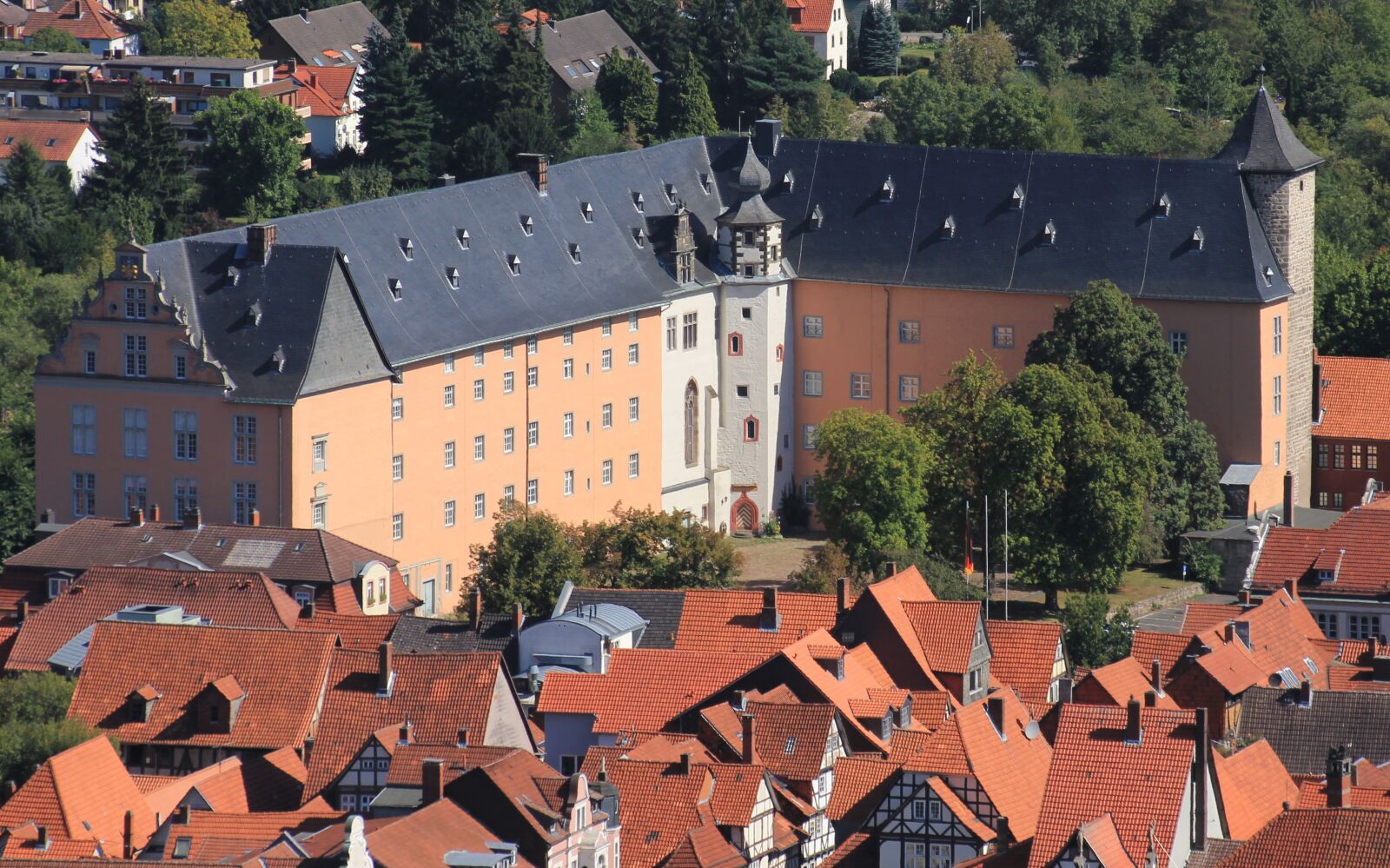 Canon EOS 550D (EOS Rebel T2i / EOS Kiss X4) sample photo. Welfenschloss, hann, münden photography