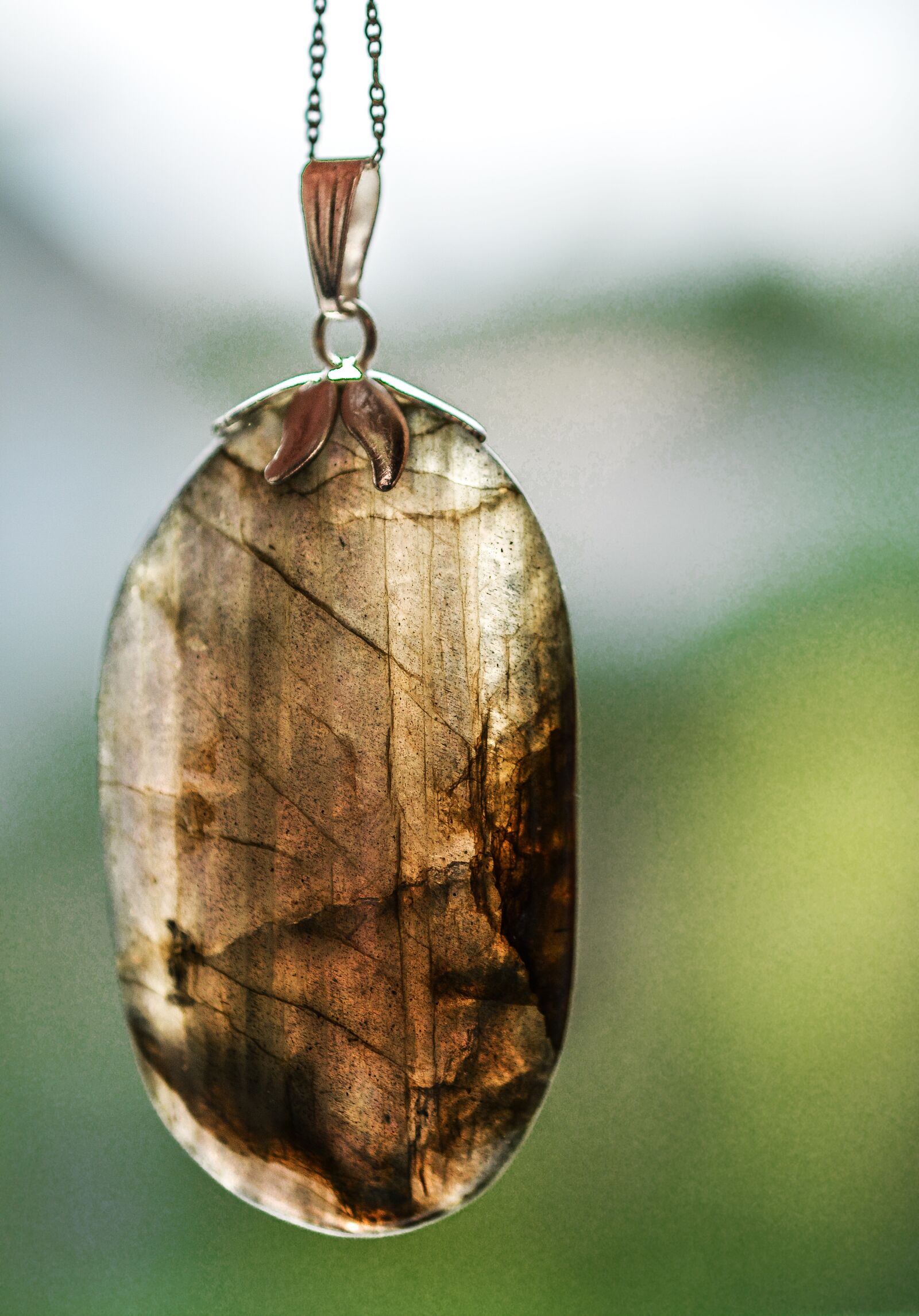 Nikon D5200 sample photo. Labradorite, crystal, stone photography