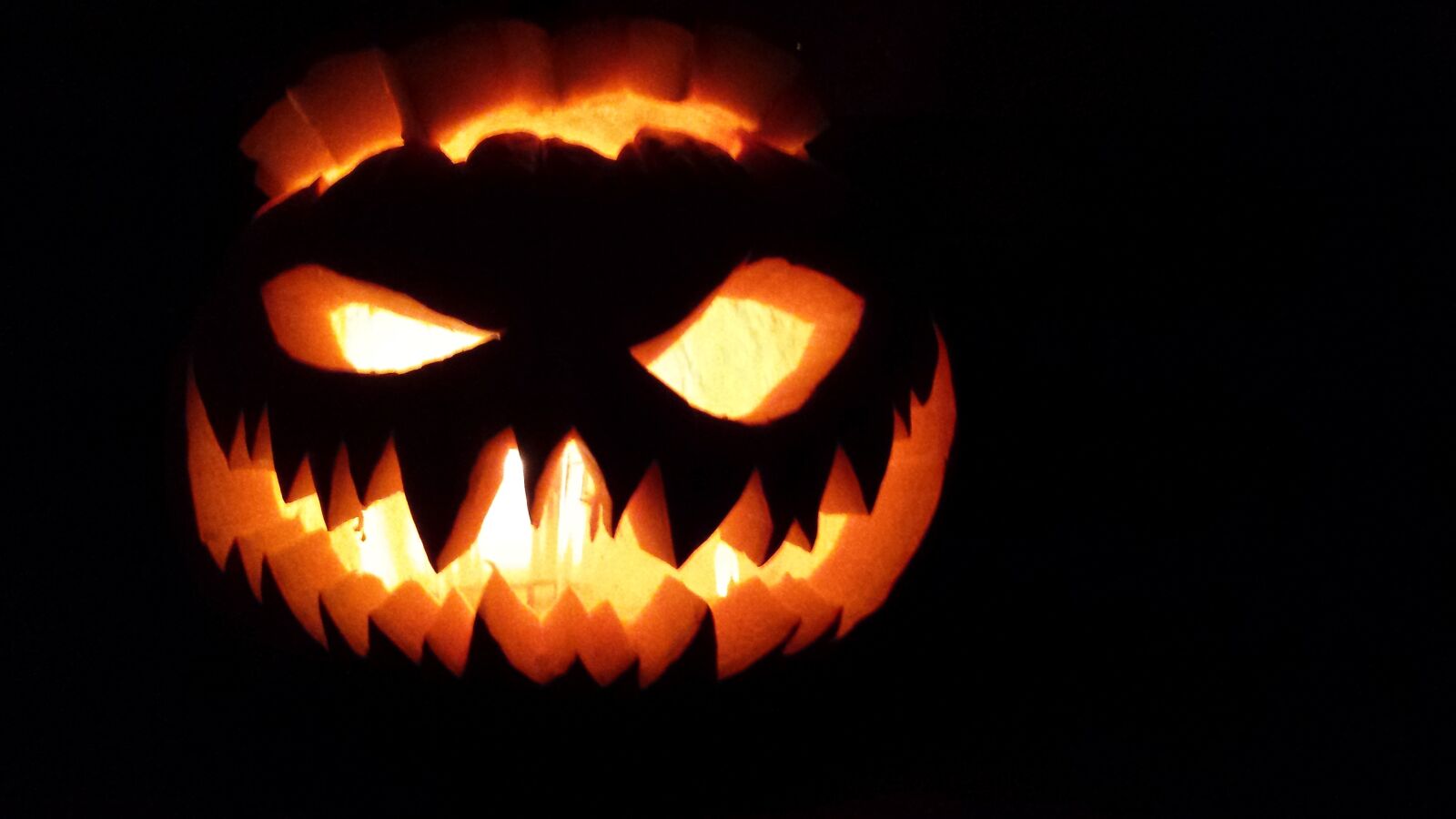 Samsung Galaxy S4 sample photo. Jack o lantern, pumpkin photography