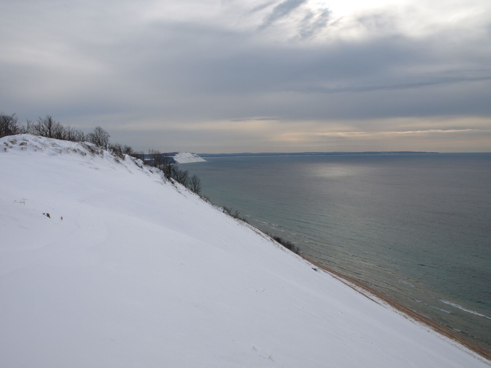 Olympus E-510 (EVOLT E-510) sample photo. Landscape, winter, snow photography