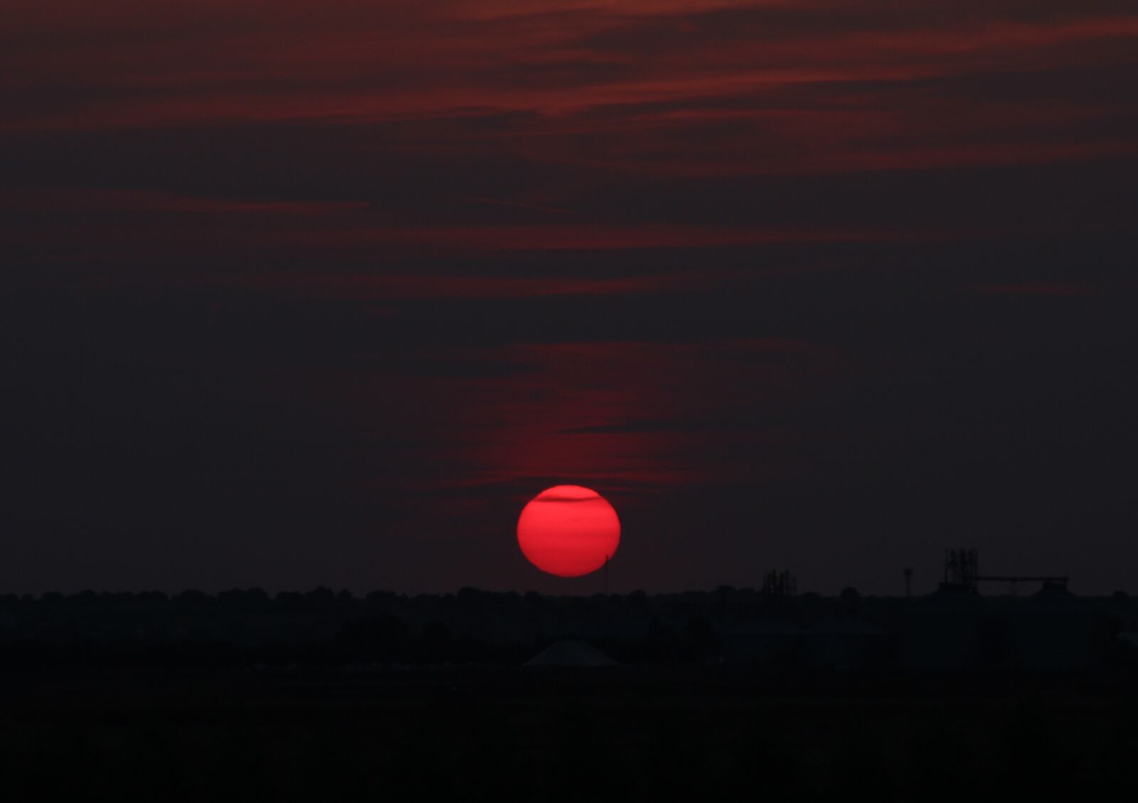 Canon EOS 700D (EOS Rebel T5i / EOS Kiss X7i) sample photo. Sunset, sky, cloud photography