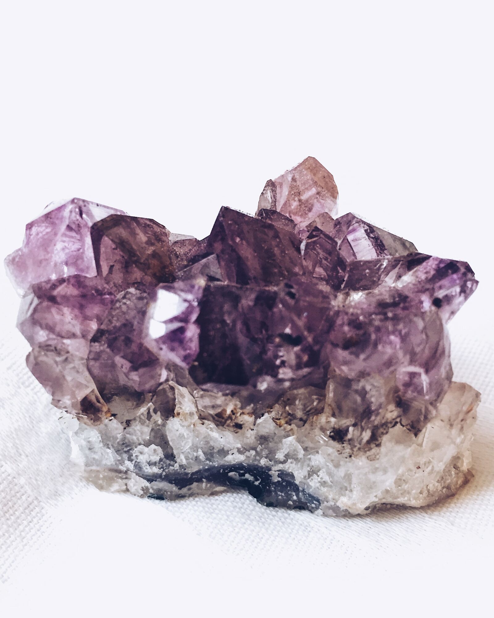 Apple iPhone 6 sample photo. Amethyst, stone, magic photography