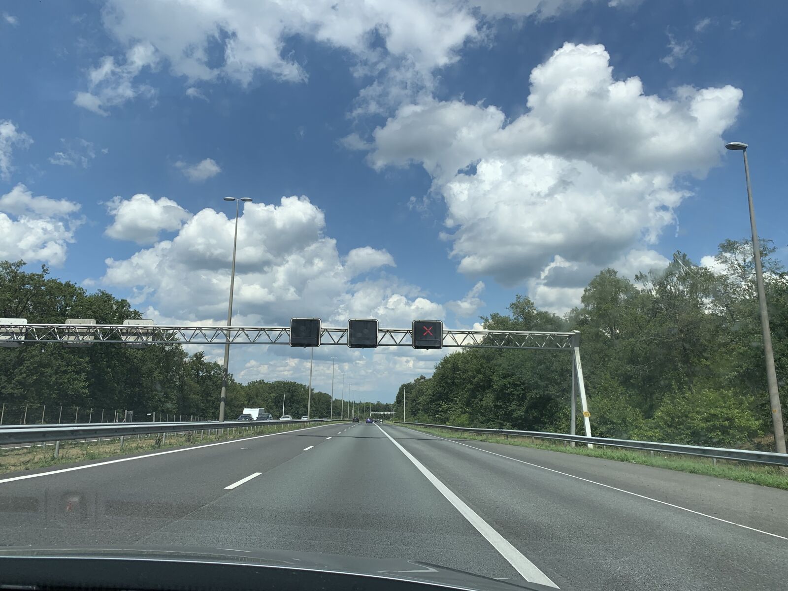 iPhone XS back dual camera 4.25mm f/1.8 sample photo. Fifty, them heaven, highway photography