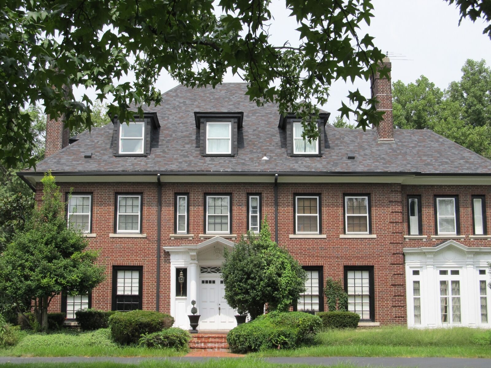 Canon PowerShot SX130 IS sample photo. Mansion, house, home photography