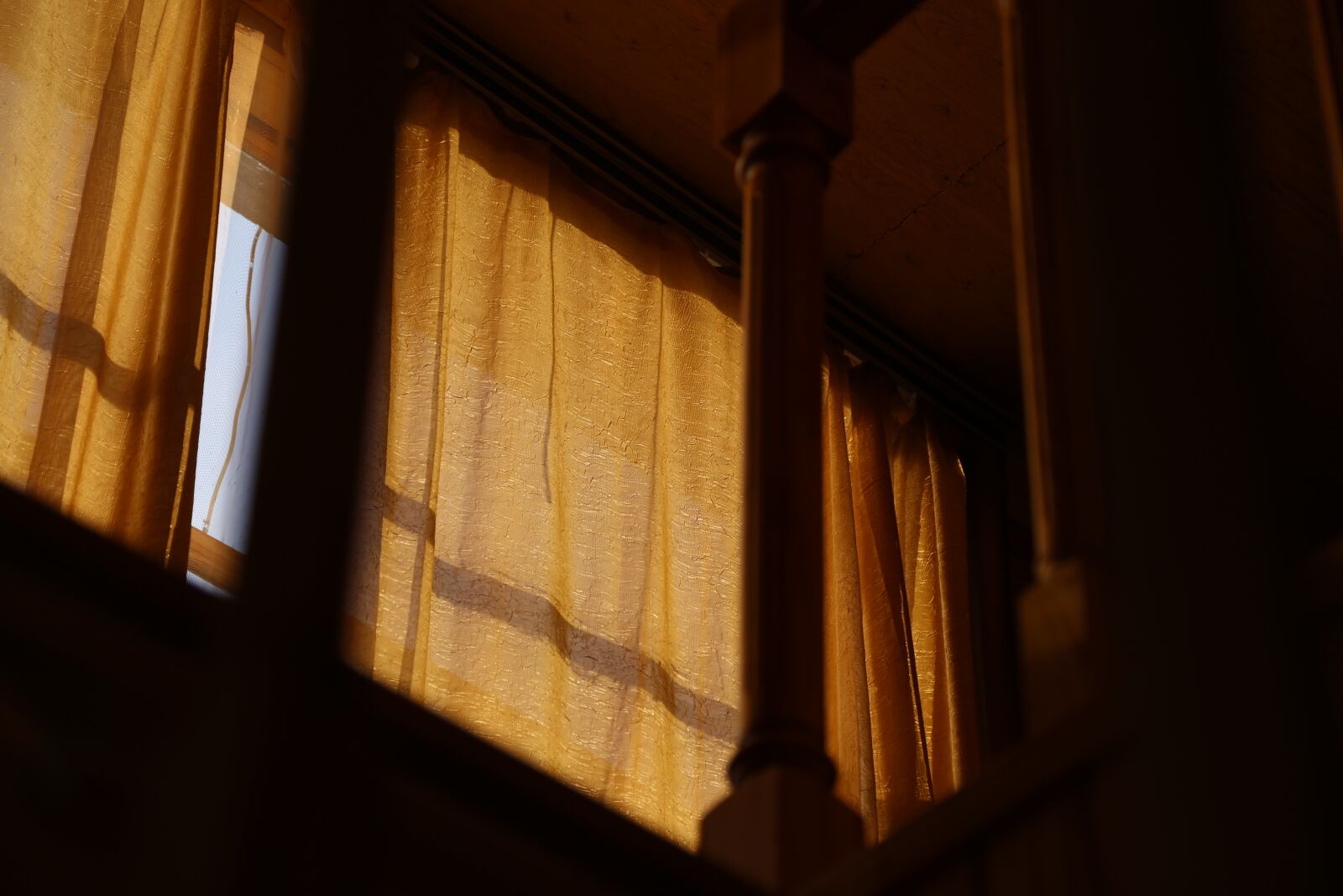 Canon EOS 6D sample photo. Sun, sunlight, window photography