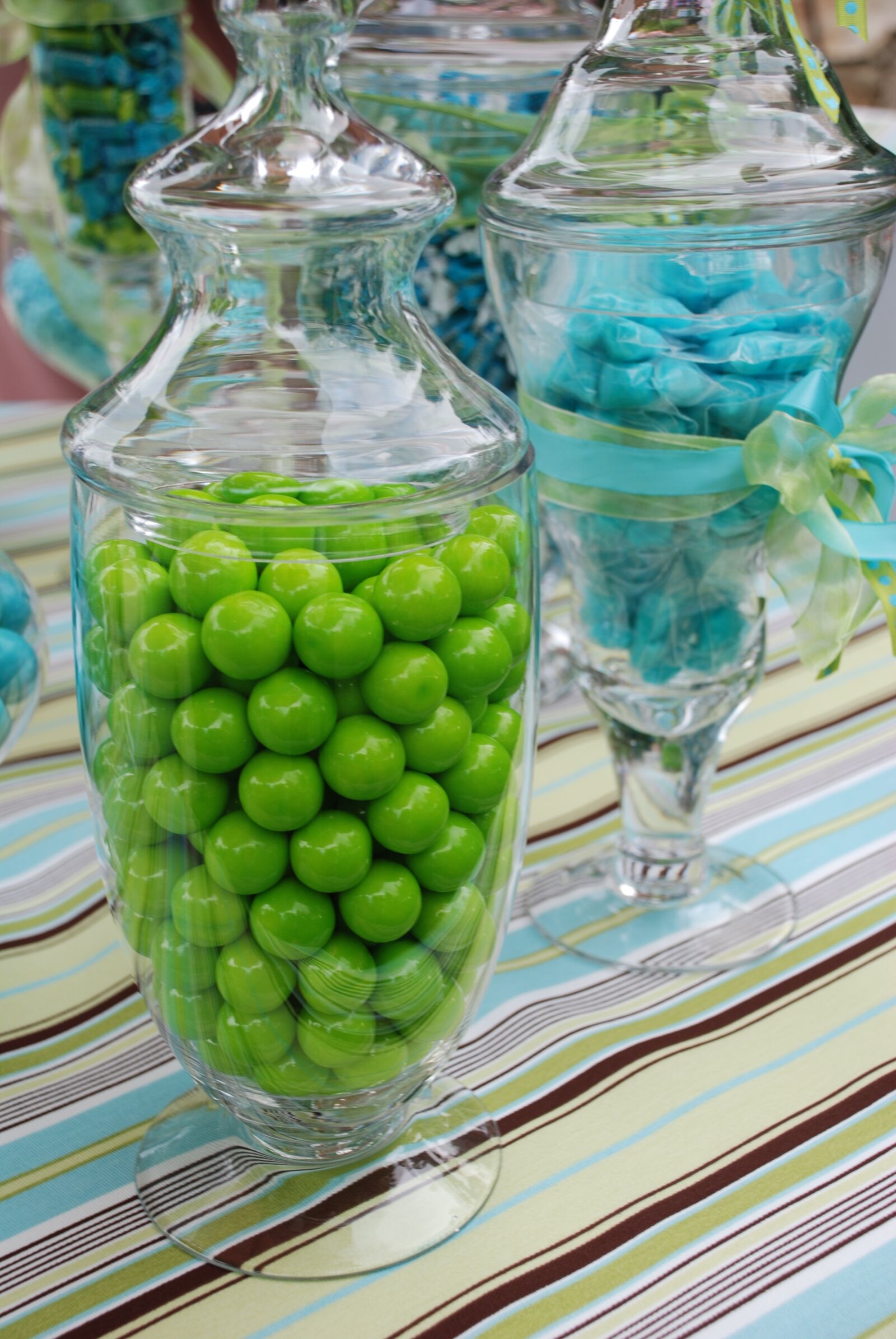 Nikon D80 sample photo. Gum balls, candy, glass photography