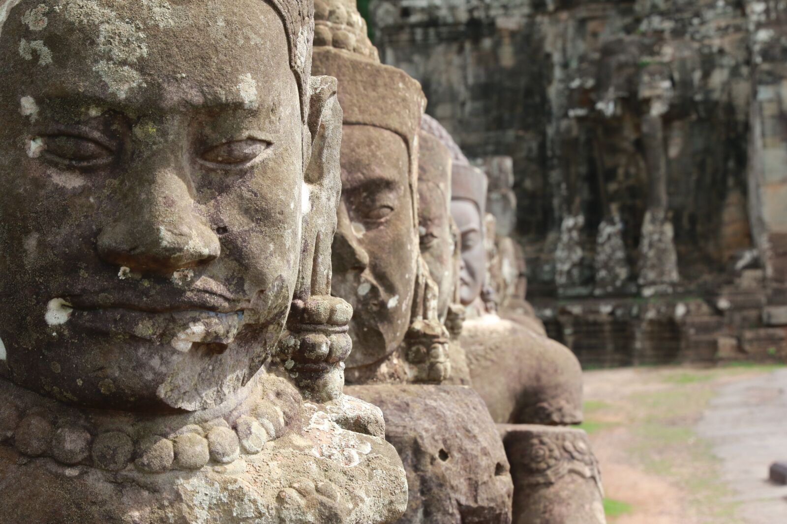 Canon EOS 7D Mark II sample photo. Cambodia, angkor, temple complex photography