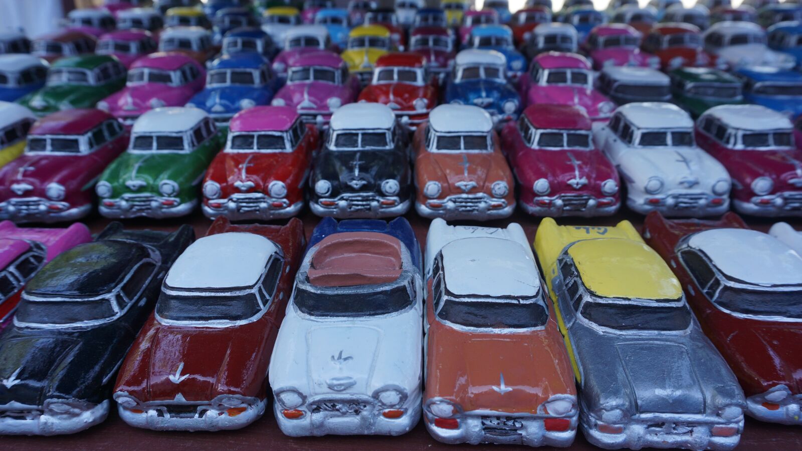 Sony a6000 sample photo. Cuba, souvenir, vintage photography