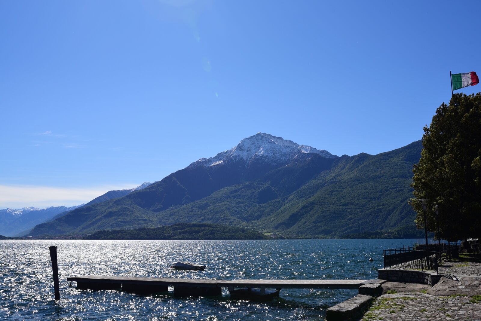 Nikon D750 sample photo. Vacations, lake, sun photography