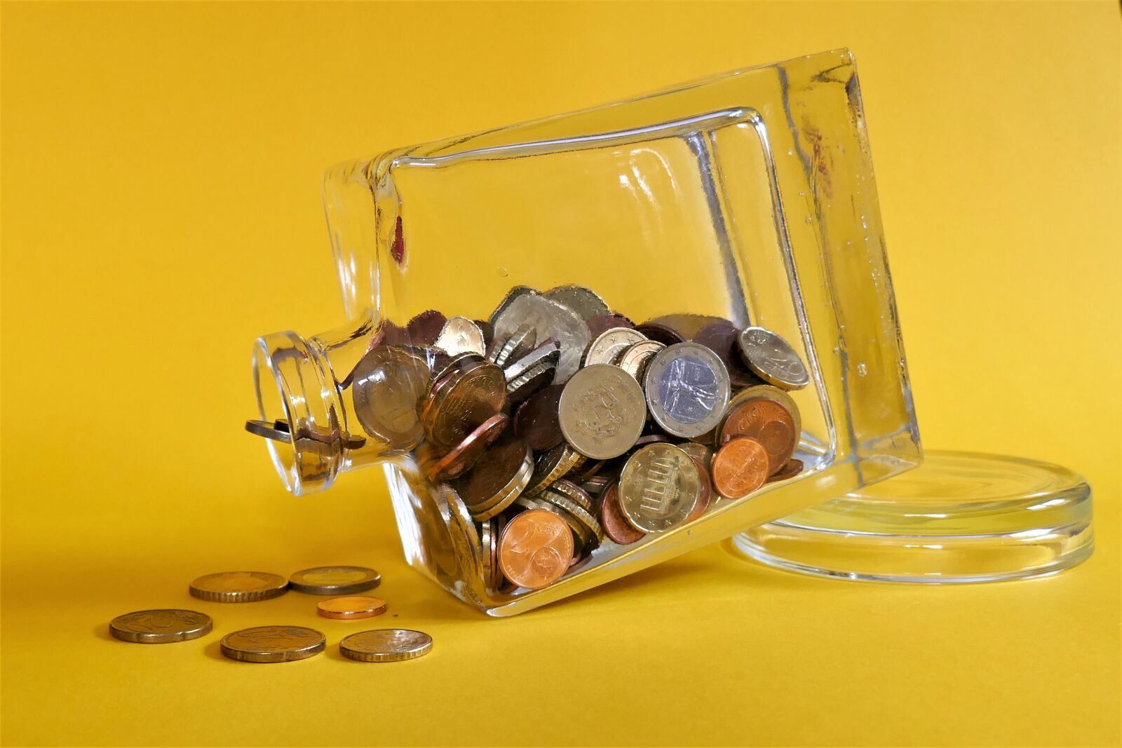 Panasonic DMC-TZ101 sample photo. Background, glass, wealth photography
