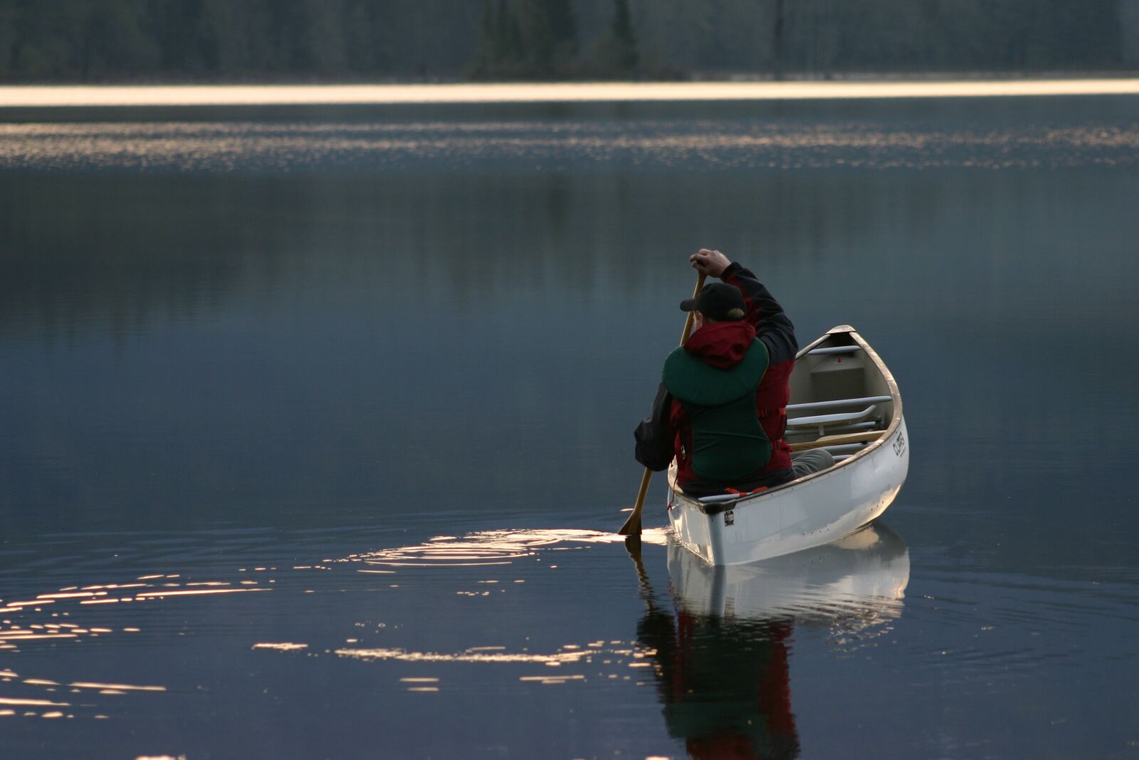 Canon EOS 300D (EOS Digital Rebel / EOS Kiss Digital) sample photo. Canoeing, lake, canoe photography