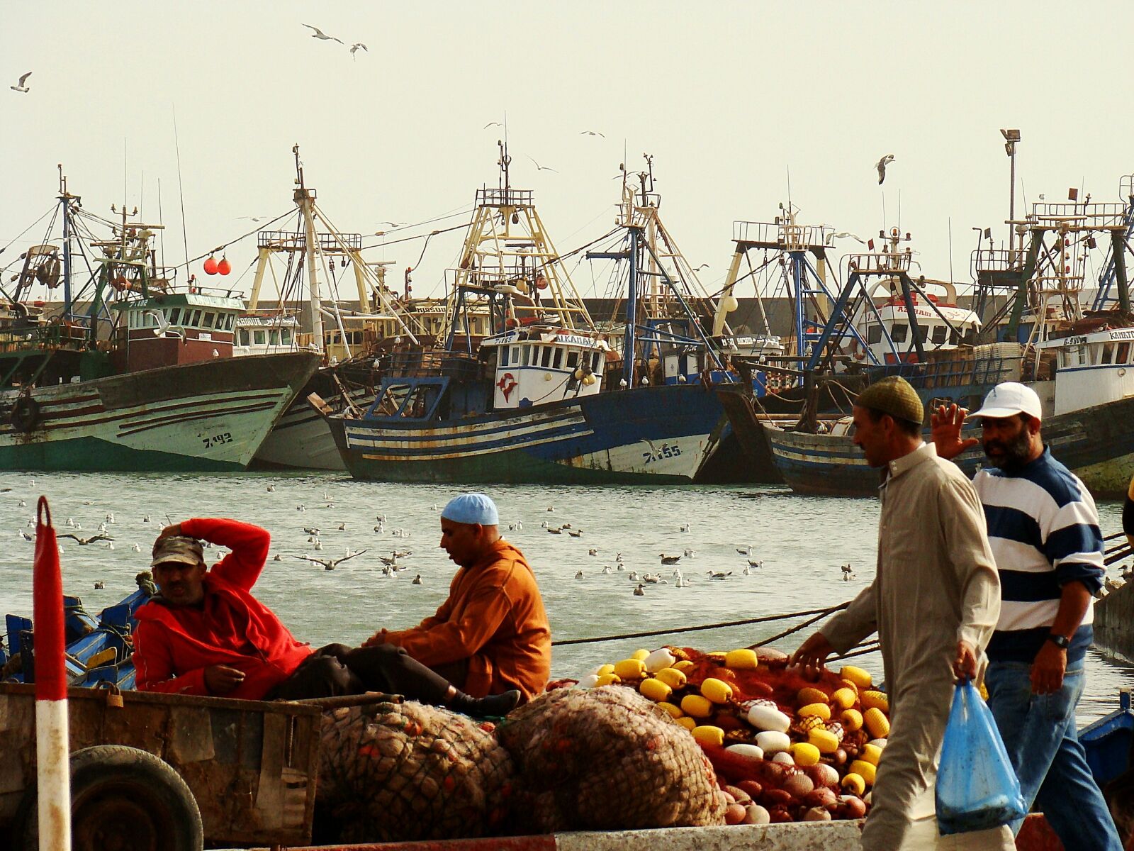 Sony DSC-H9 sample photo. Morocco, ship, dreamy photography