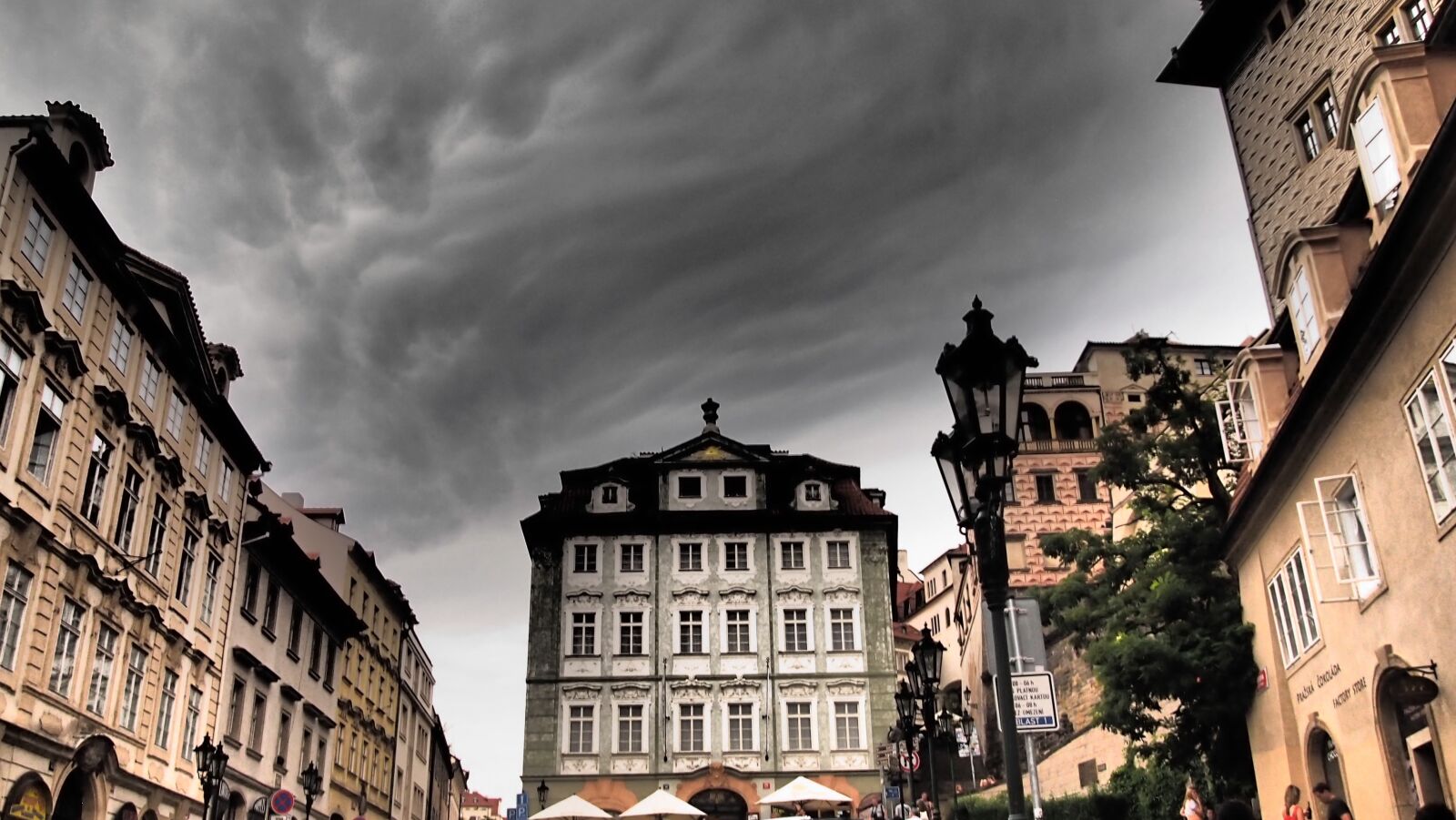 Olympus PEN E-PL3 sample photo. Prague, mood, czech republic photography