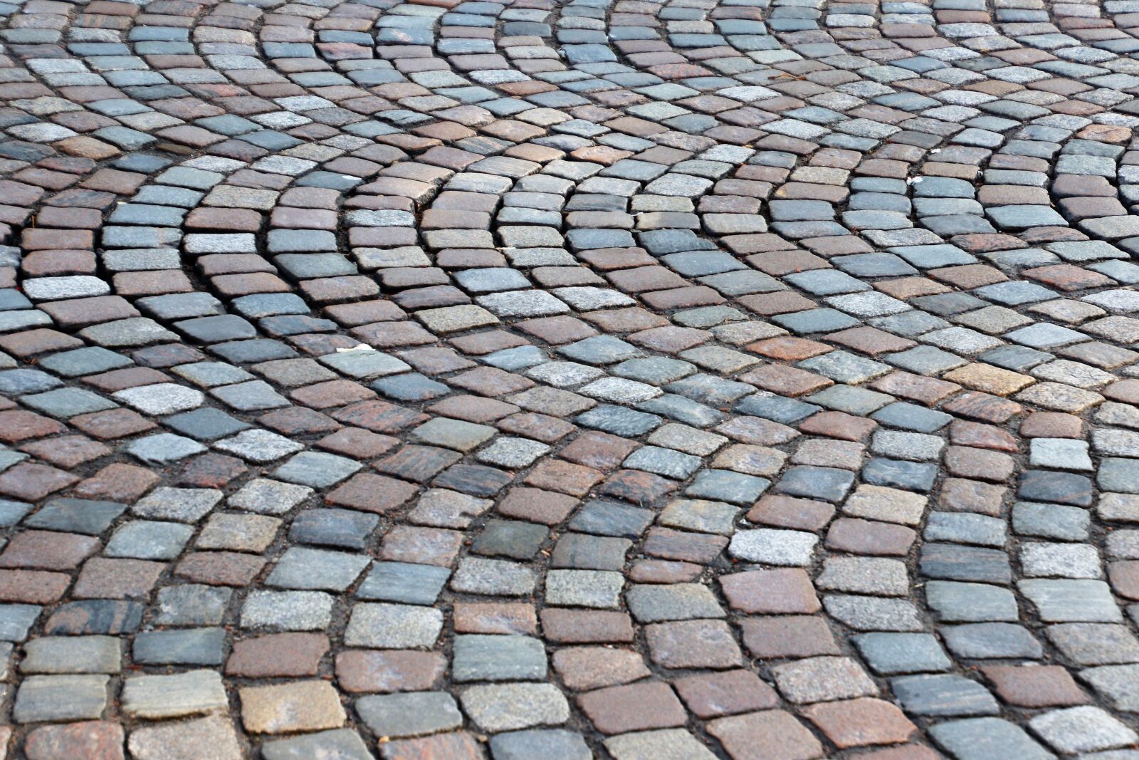 Canon EOS 7D Mark II sample photo. Background, cobblestone, cobblestone, street photography