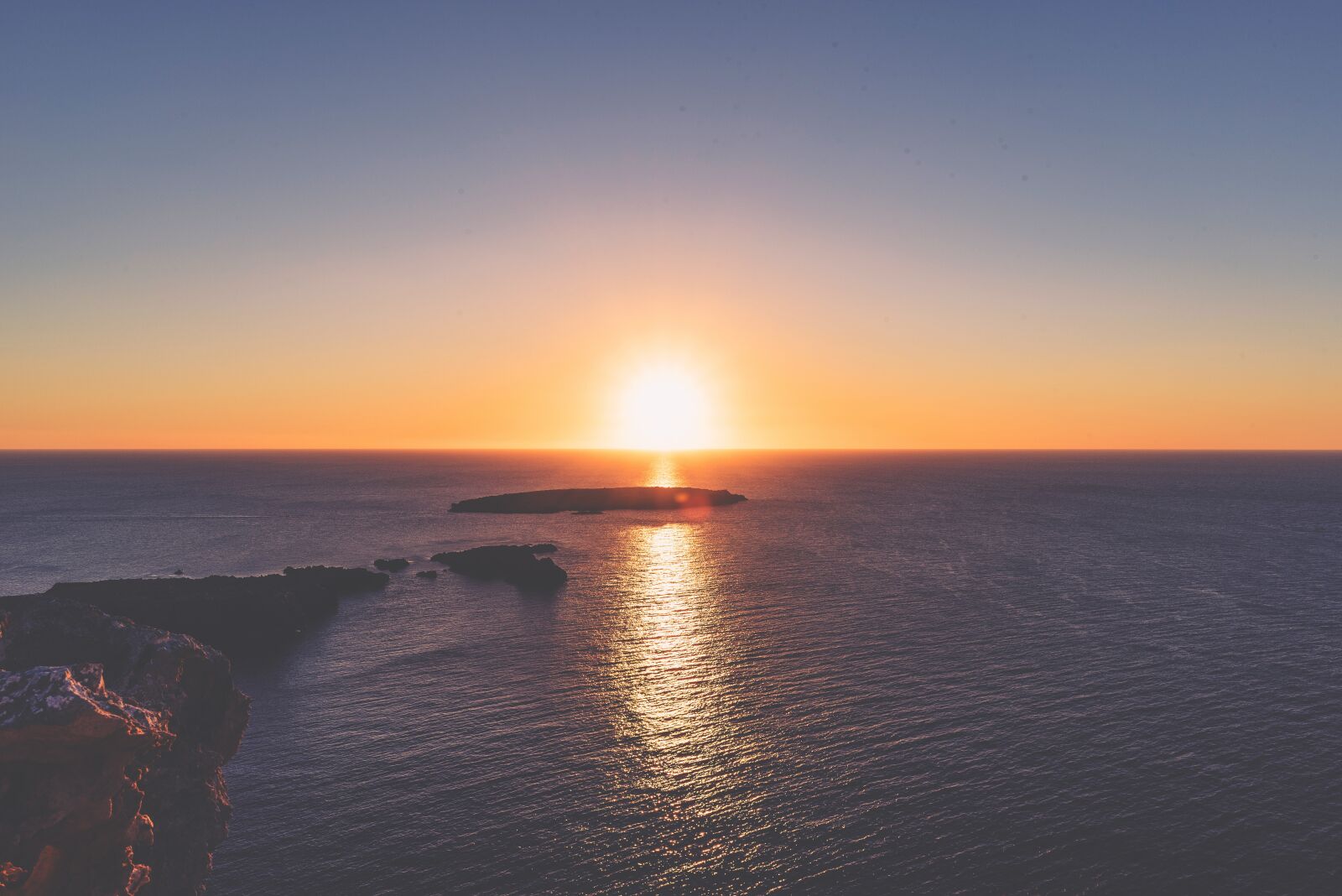 Nikon D750 sample photo. Beach, coast, dawn photography