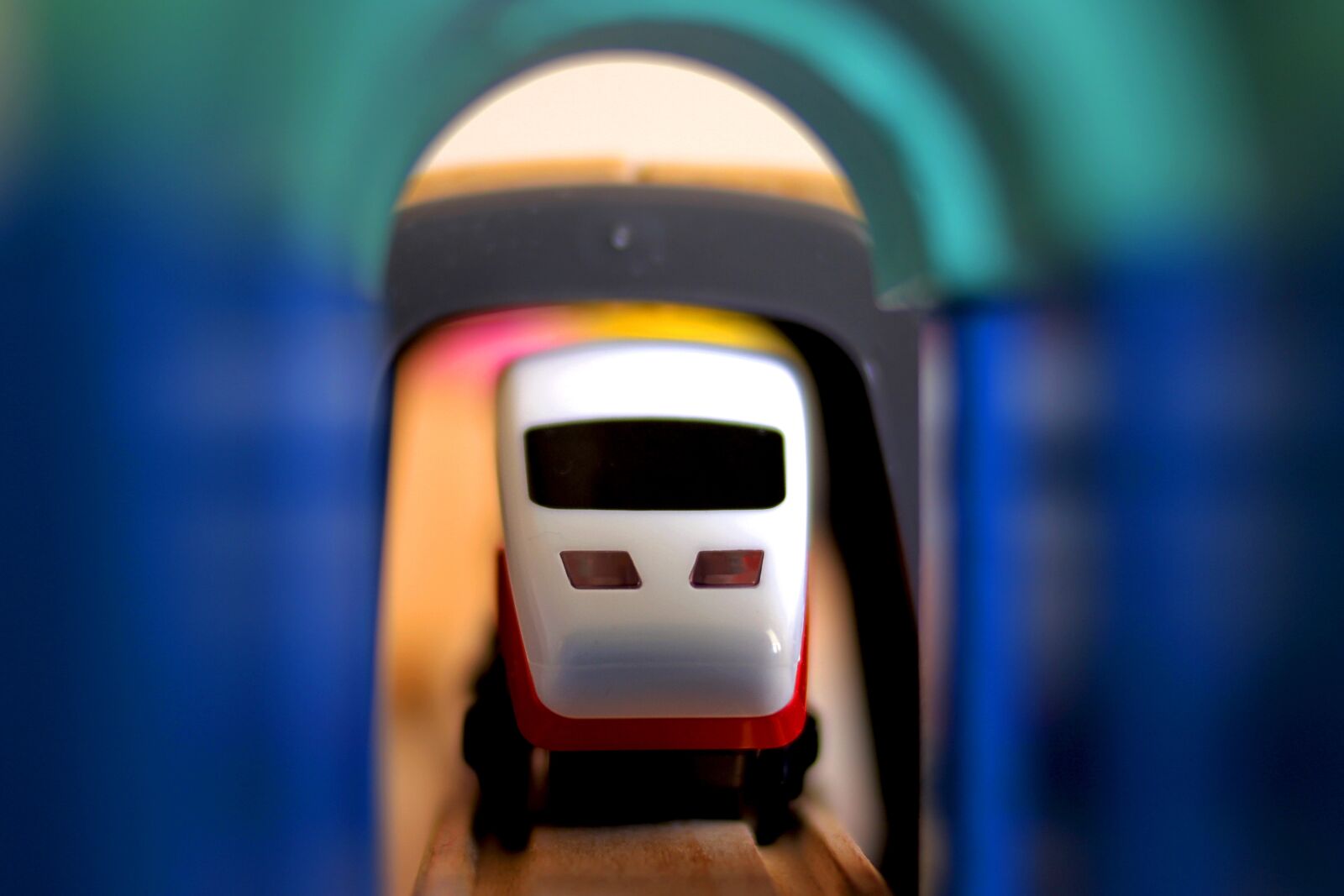 Canon EOS 600D (Rebel EOS T3i / EOS Kiss X5) sample photo. Train, locomotive, toy photography