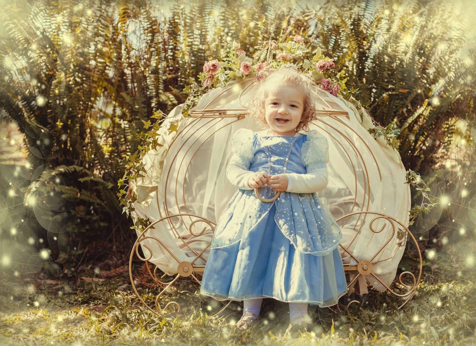 Canon EOS 5D Mark II sample photo. Child, princess, photo photography