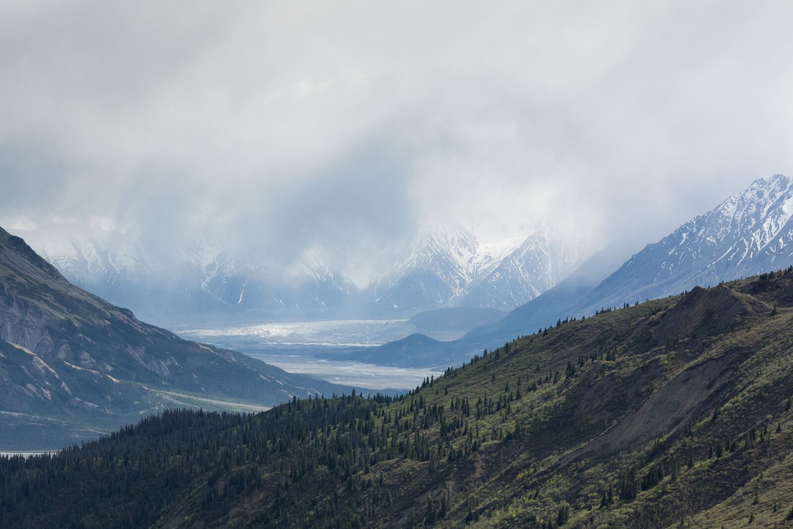 Canon EOS 5D Mark III sample photo. Clouds, daylight, fog photography