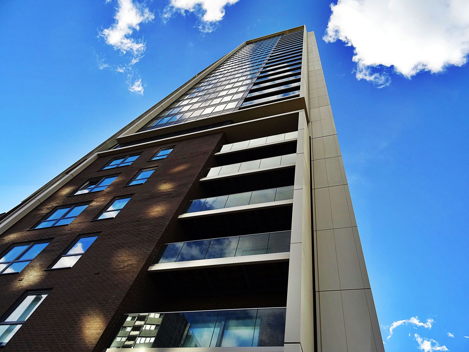 Sony DSC-HX60 sample photo. Architectural, design, architecture, building photography