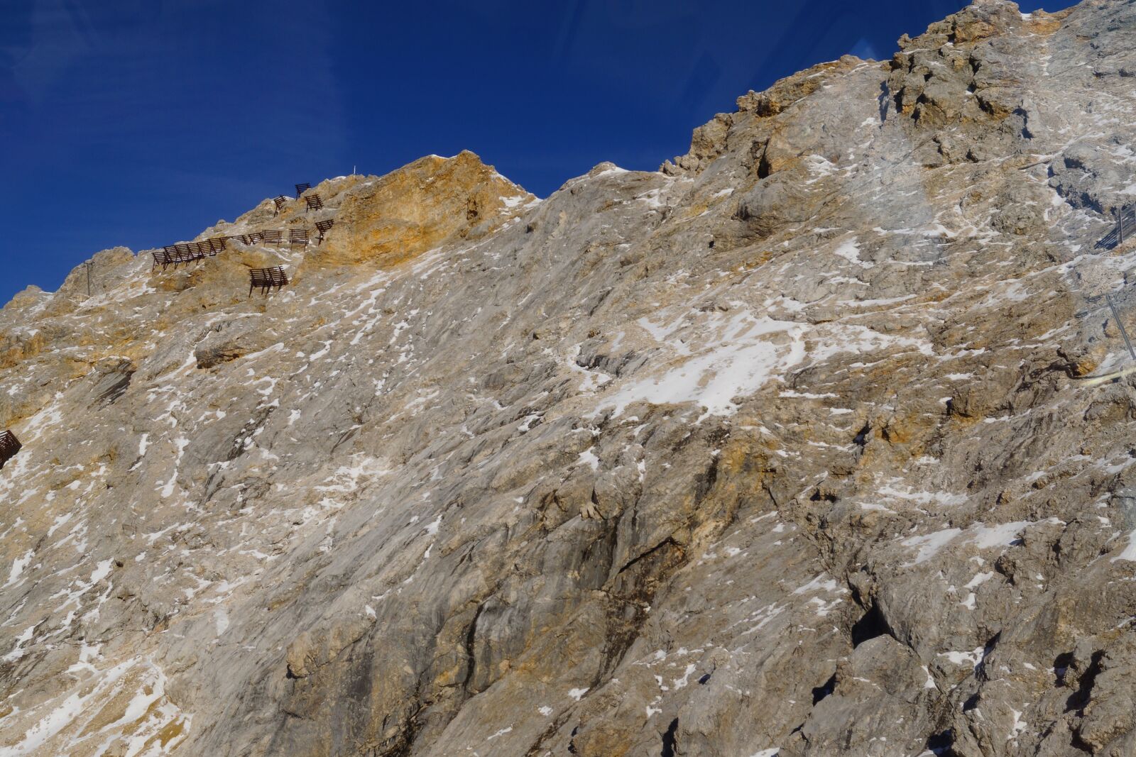 Sony SLT-A65 (SLT-A65V) + Sony DT 18-55mm F3.5-5.6 SAM sample photo. Zugspitze, mountain, hiking photography
