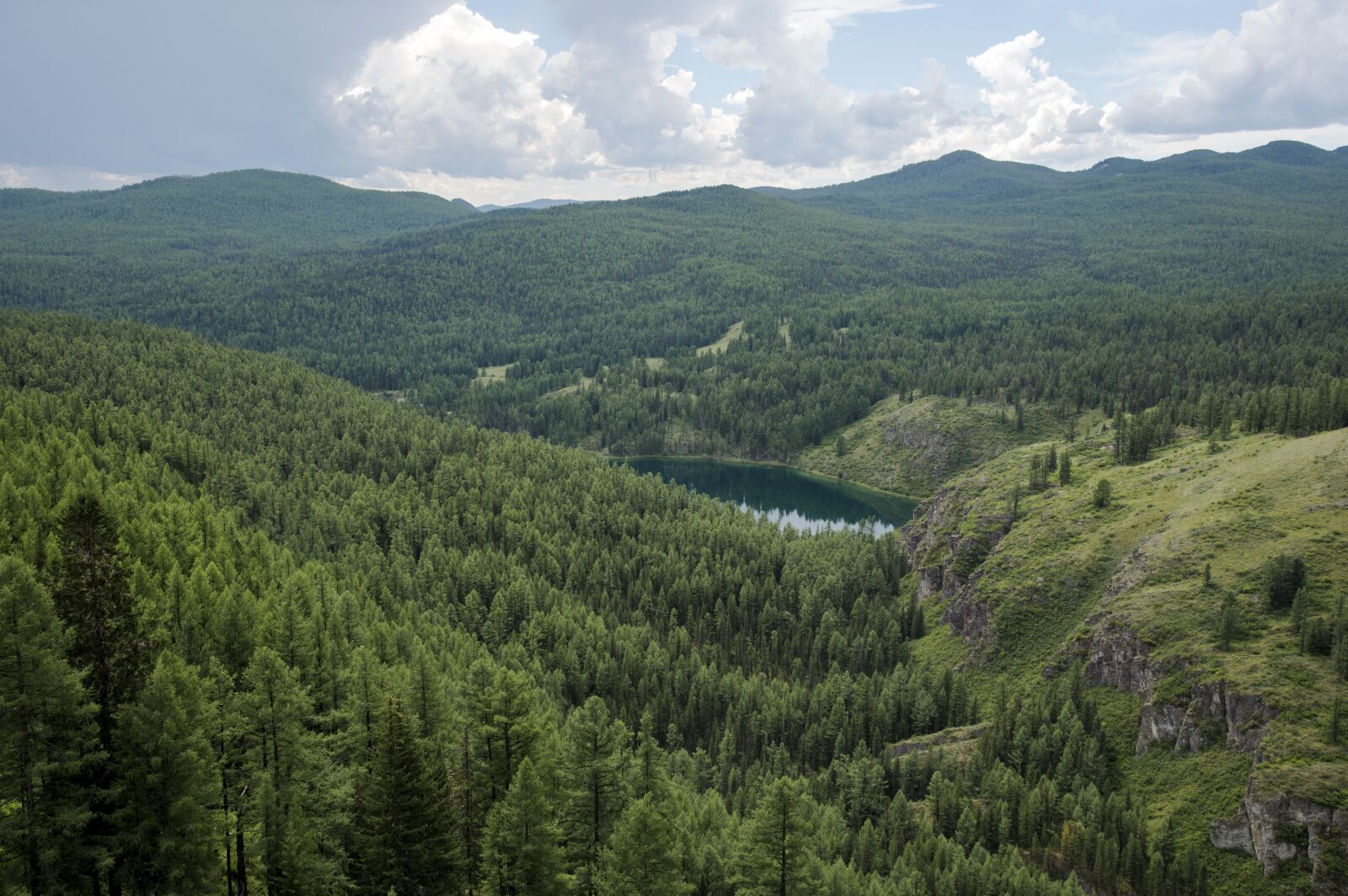 Nikon D750 sample photo. Mountain, river, landscape photography