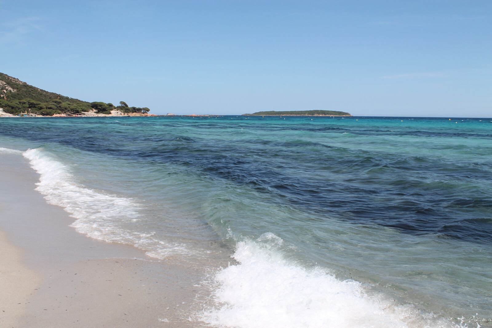Canon EOS 1100D (EOS Rebel T3 / EOS Kiss X50) sample photo. Corsican, beach, water photography