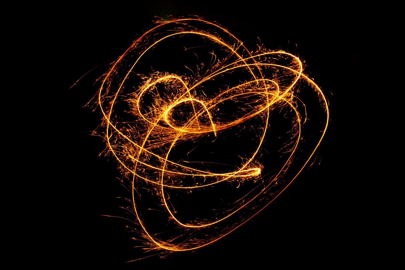Canon EOS 700D (EOS Rebel T5i / EOS Kiss X7i) sample photo. Sparkler, radio, shower of photography