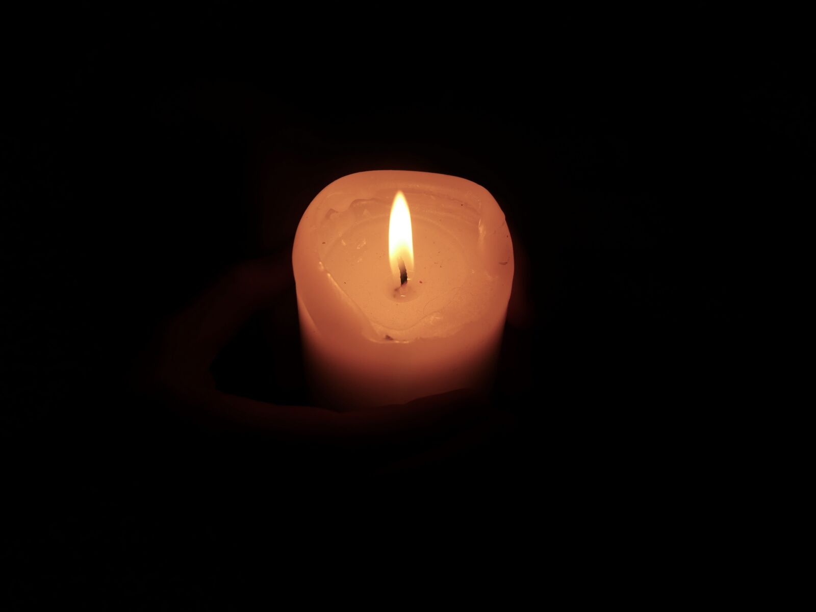 Panasonic Lumix DMC-GH4 sample photo. Candle, dark, flame photography