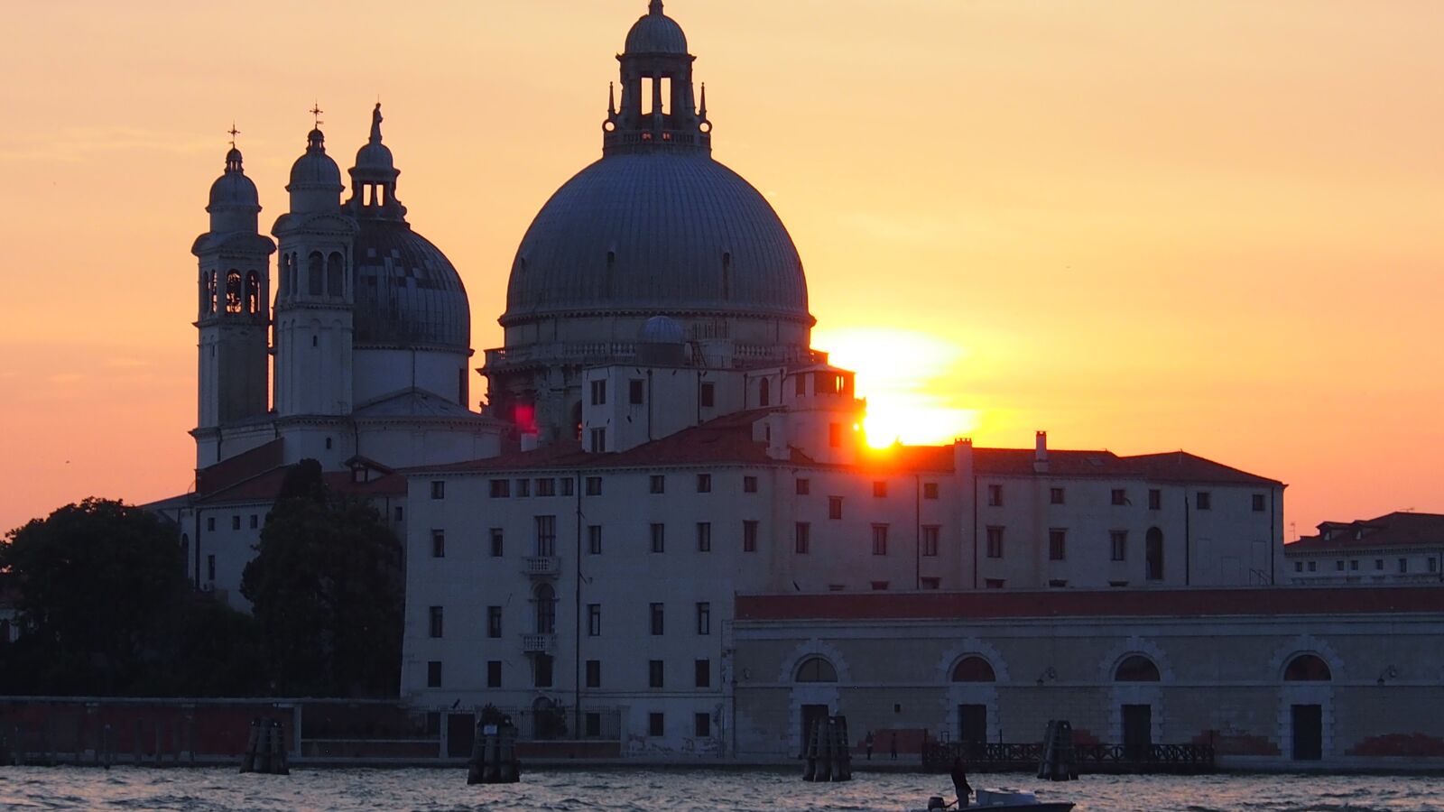 Olympus OM-D E-M5 sample photo. Venice, italy, europe photography