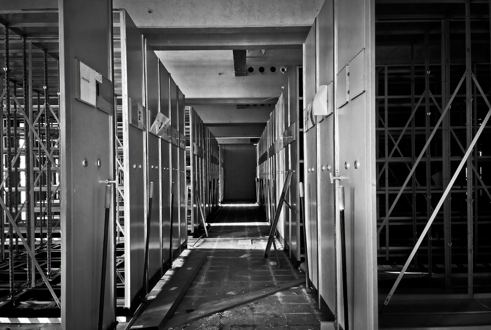 Olympus OM-D E-M10 sample photo. Lost places, office building photography