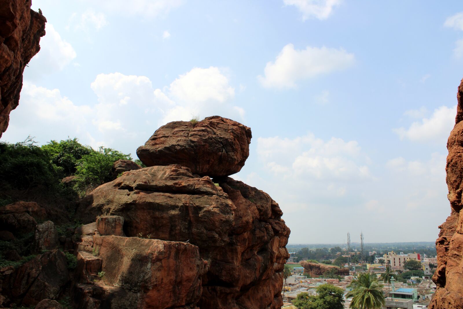 Canon EOS 2000D (EOS Rebel T7 / EOS Kiss X90 / EOS 1500D) sample photo. Badami rock hill, badami photography
